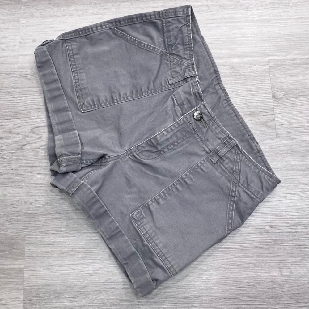 Magellan Outdoors Womens Gray Utility Shorts Size 8 Cotton Spandex‎ 157633
